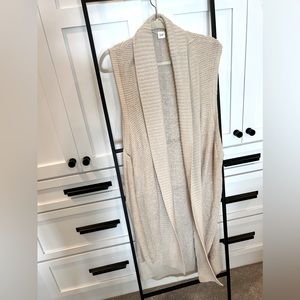 Gap knit vest